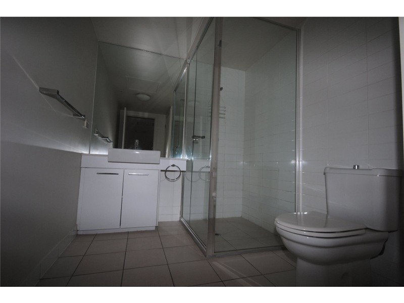 1203/100 Harbour Esplanade, Docklands VIC 3008