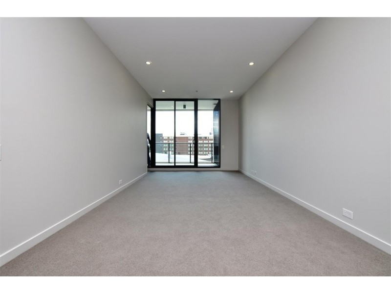 714/70 Queens Road, Melbourne VIC 3004