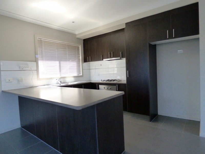 16 Earth Street, Point Cook VIC 3030