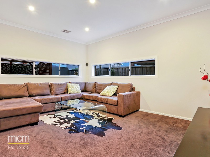 3 Dune Street, Point Cook VIC 3030