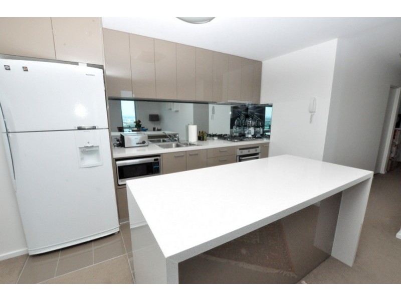 REF 103007/241 City Road, Southbank VIC 3006