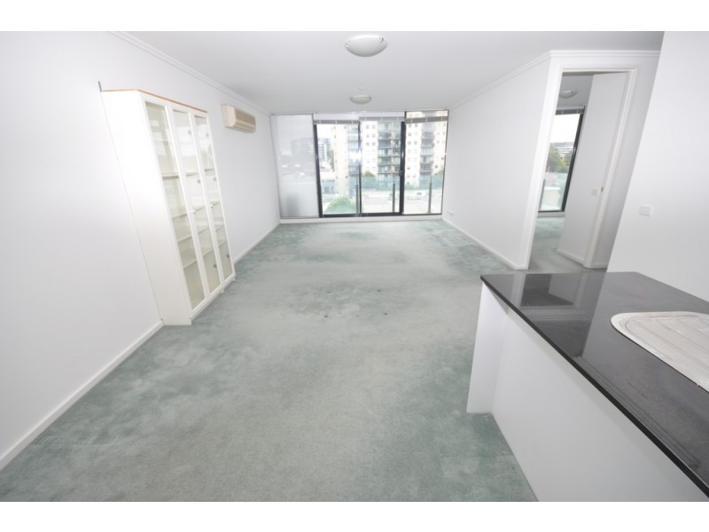 REF 11015/38 Bank Street, South Melbourne VIC 3205