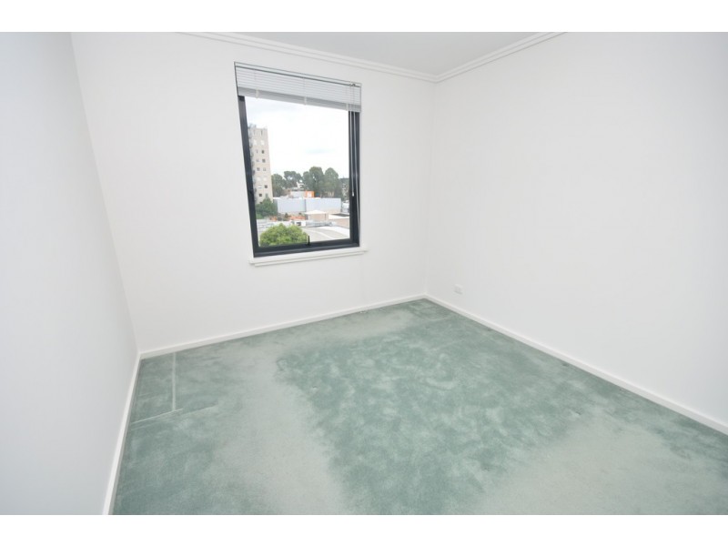 REF 11015/38 Bank Street, South Melbourne VIC 3205