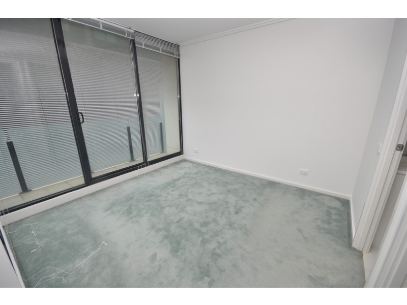 REF 11015/38 Bank Street, South Melbourne VIC 3205