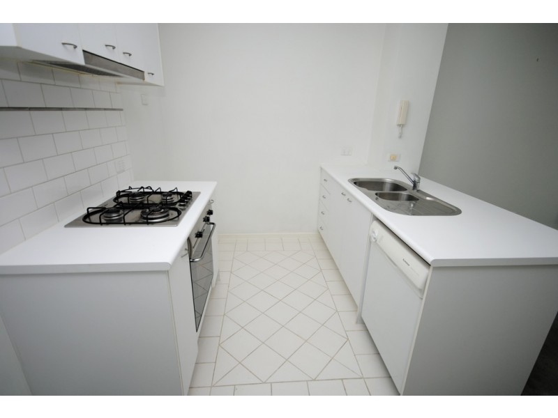 REF 110346/39 Dorcas Street, South Melbourne VIC 3205