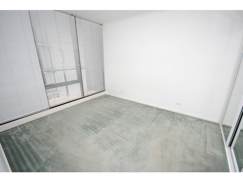 REF 110346/39 Dorcas Street, South Melbourne VIC 3205