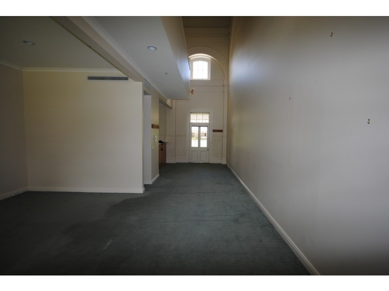 12 Wiltshire Drive, Kew VIC 3101