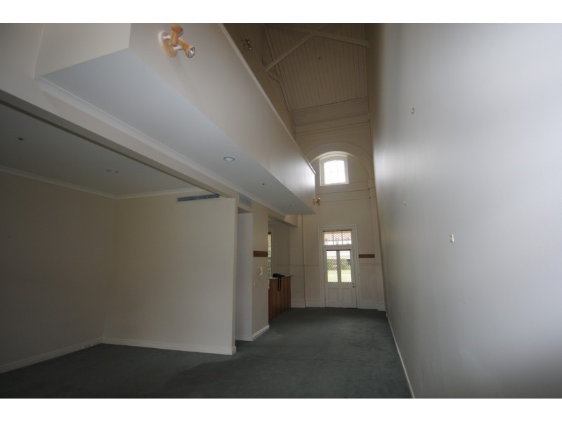 12 Wiltshire Drive, Kew VIC 3101