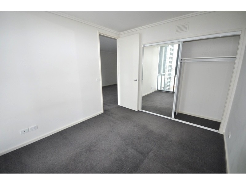 REF 110629/88 Kavanagh Street, Southbank VIC 3006