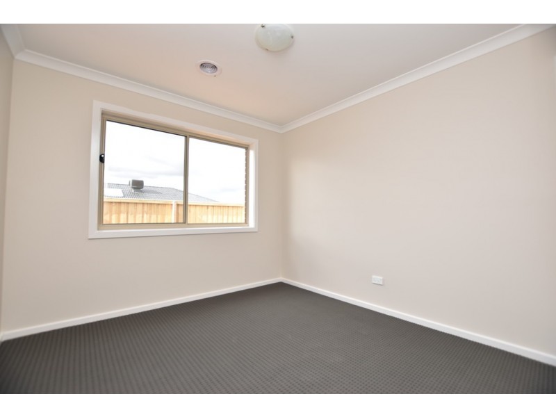 245 Blackforest Road, Werribee VIC 3030