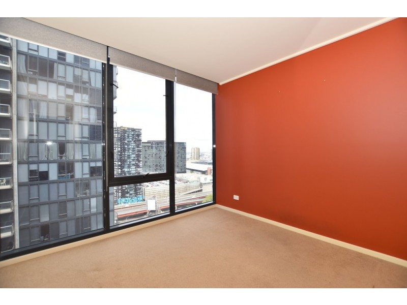 REF 110841/173 City Road, Southbank VIC 3006