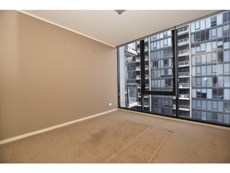 REF 110841/173 City Road, Southbank VIC 3006