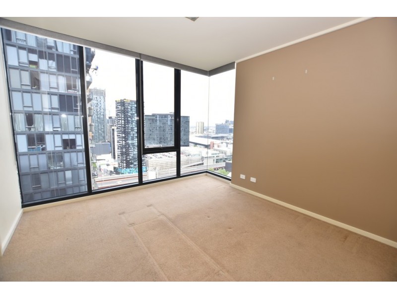 REF 110841/173 City Road, Southbank VIC 3006