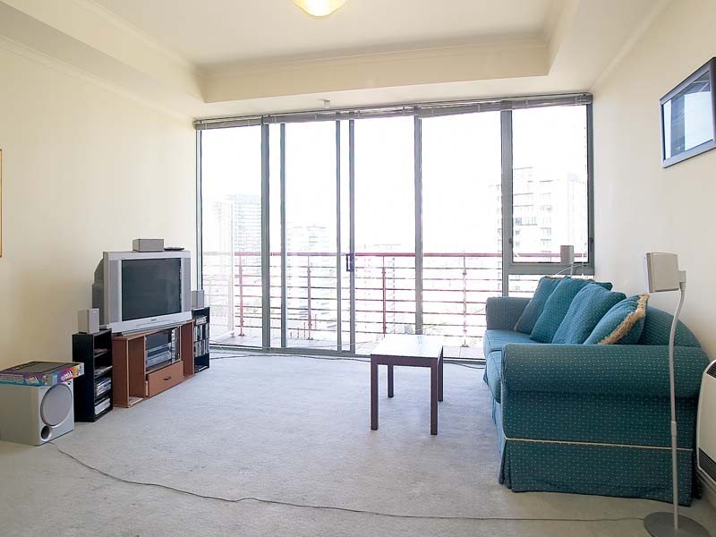 REF 110990/83 Queensbridge Street, Southbank VIC 3006