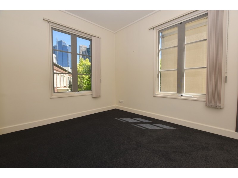 3/2 Wellington Crescent, East Melbourne VIC 3002
