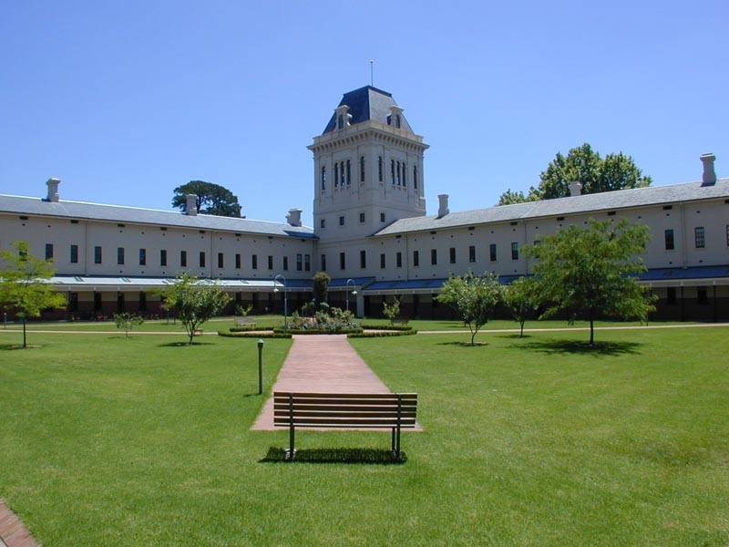 220 Wiltshire Drive, Kew VIC 3101