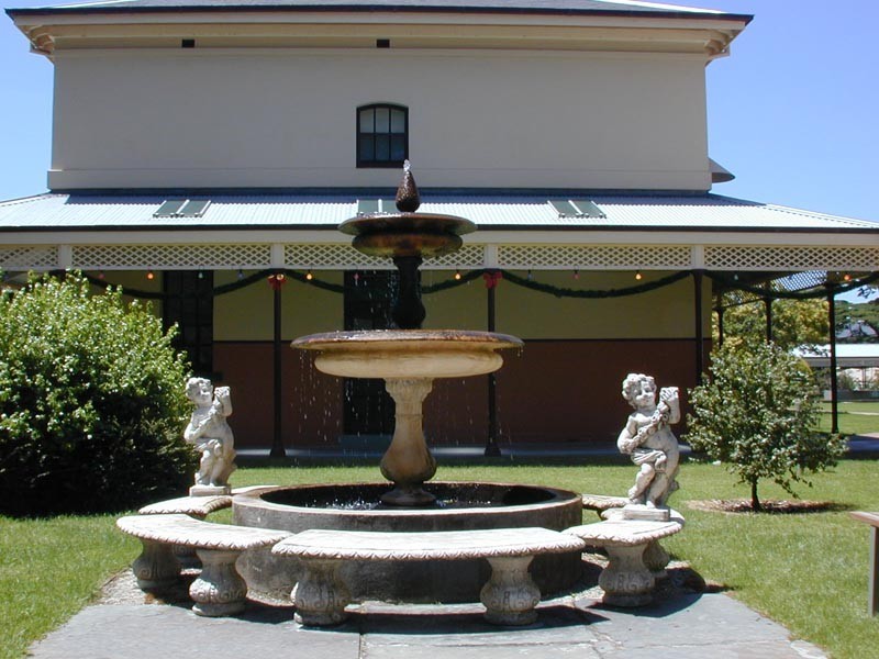 220 Wiltshire Drive, Kew VIC 3101