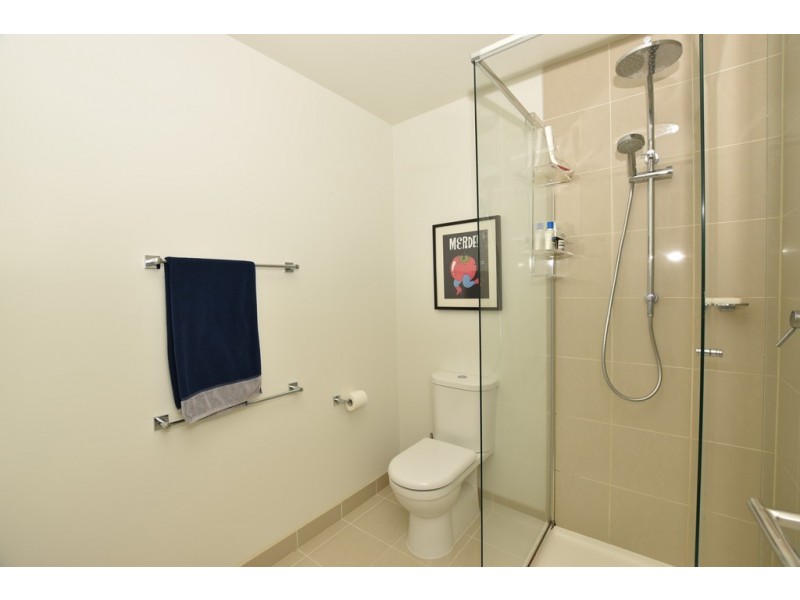 1410/318 Russell Street, Melbourne VIC 3000