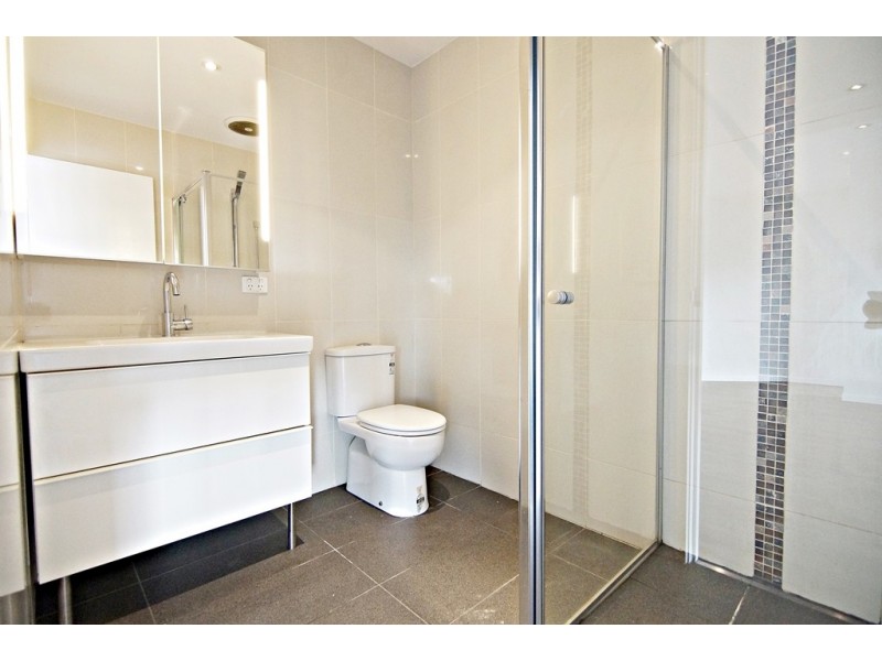 2/146 Dynon Road, West Melbourne VIC 3003