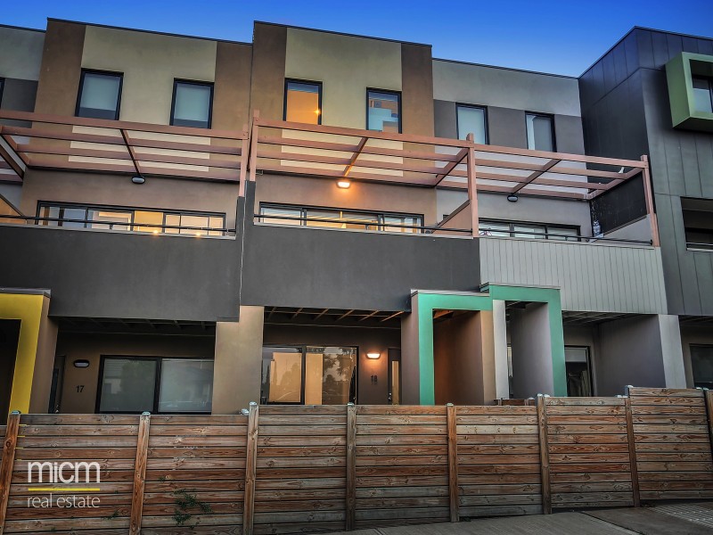 18/27 Turva Avenue, Tarneit VIC 3029