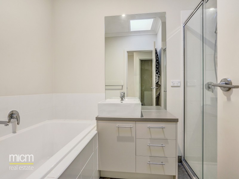 18/27 Turva Avenue, Tarneit VIC 3029