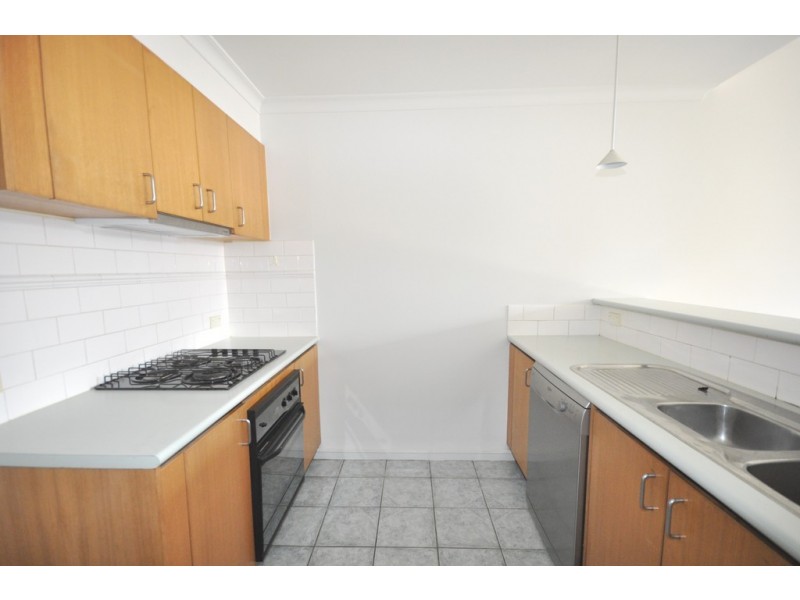 REF 11205/89 Dodds Street, Southbank VIC 3006