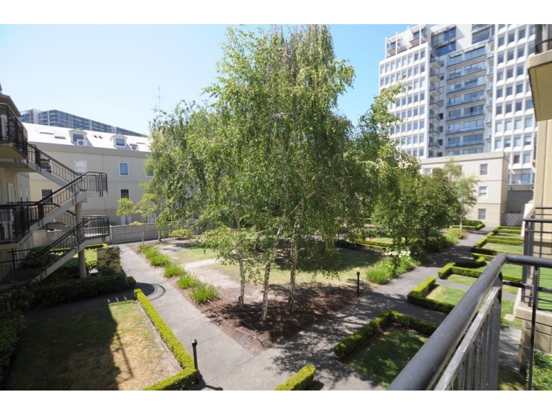 REF 112021/114 Dodds Street, Southbank VIC 3006