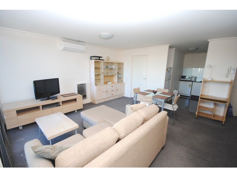 REF 112037/100 Kavanagh Street, Southbank VIC 3006