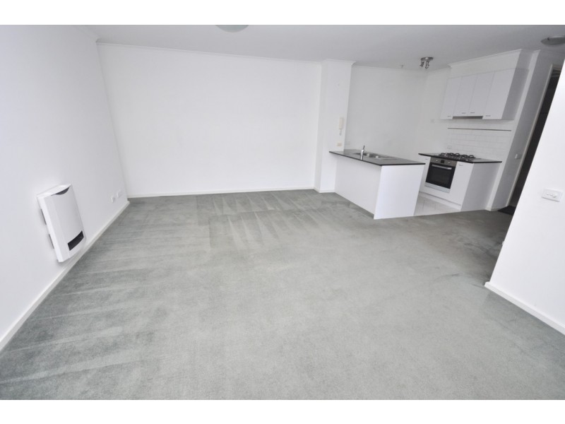 REF 112316/69 Dorcas Street, South Melbourne VIC 3205