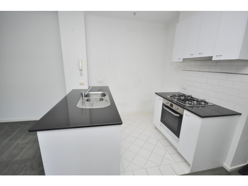 REF 112316/69 Dorcas Street, South Melbourne VIC 3205