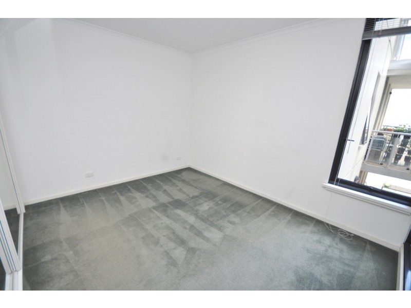 REF 112316/69 Dorcas Street, South Melbourne VIC 3205