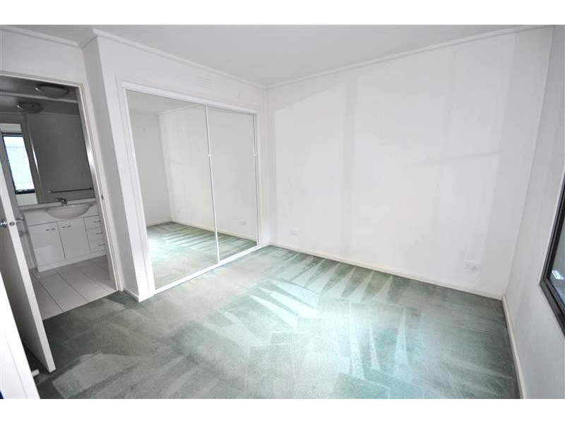 REF 11231/623 Little Bourke Street, Melbourne VIC 3000