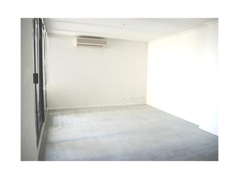 REF 112309/163 City Road, Southbank VIC 3006