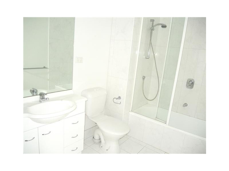 REF 112309/163 City Road, Southbank VIC 3006