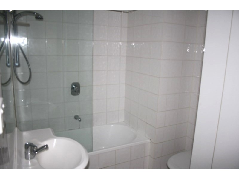 REF 11240/150D Wells Street, South Melbourne VIC 3205