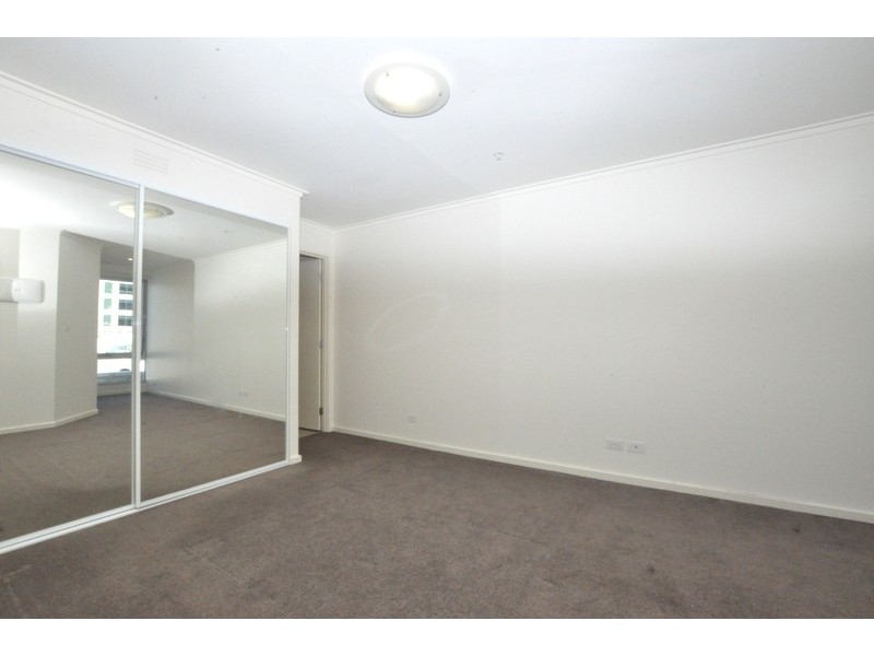 REF 241110/58 Jeffcott Street, West Melbourne VIC 3003