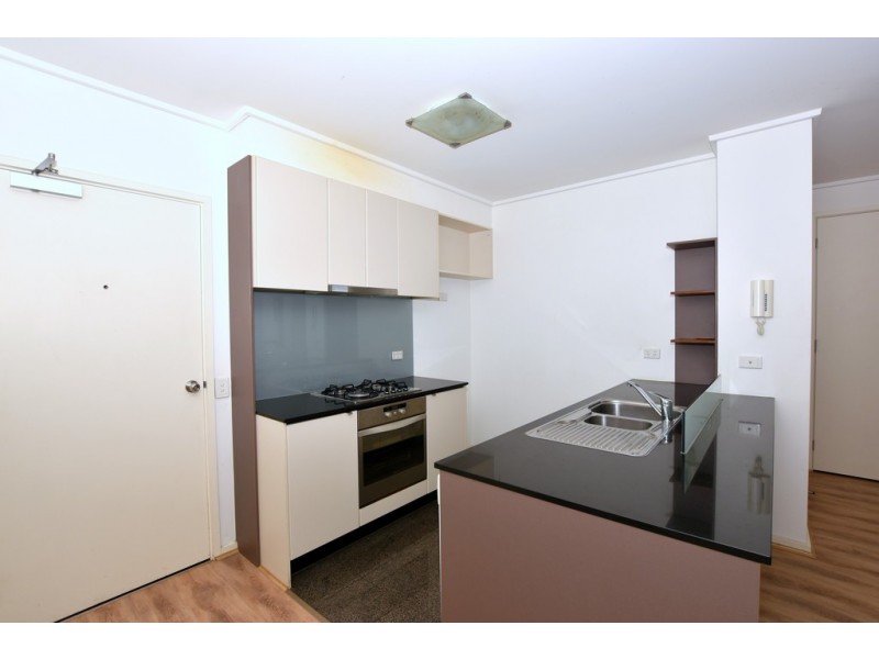 REF 112444/173 City Road, Southbank VIC 3006