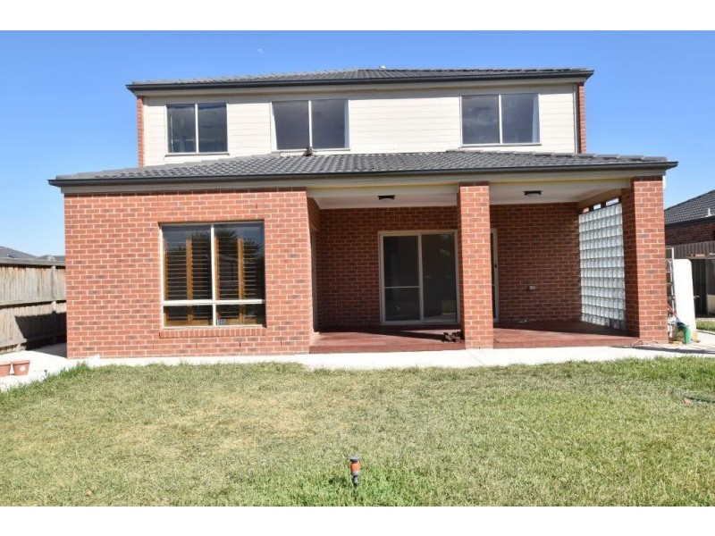 31 Whitetop Drive, Point Cook VIC 3030