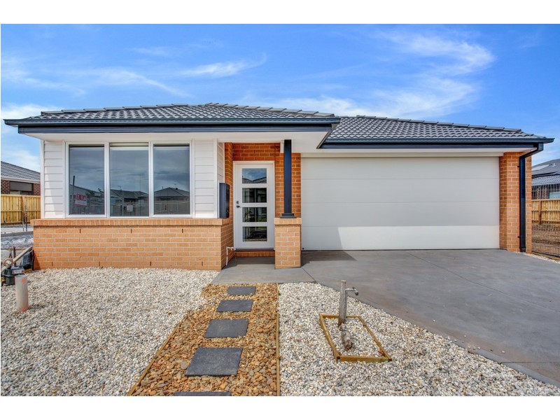 43 Pottery Avenue, Point Cook VIC 3030