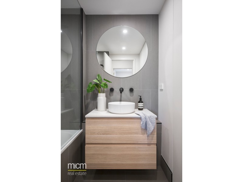 83/1 Riverside Quay, Southbank VIC 3006