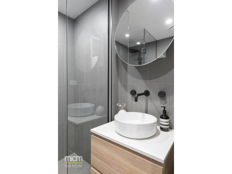 83/1 Riverside Quay, Southbank VIC 3006