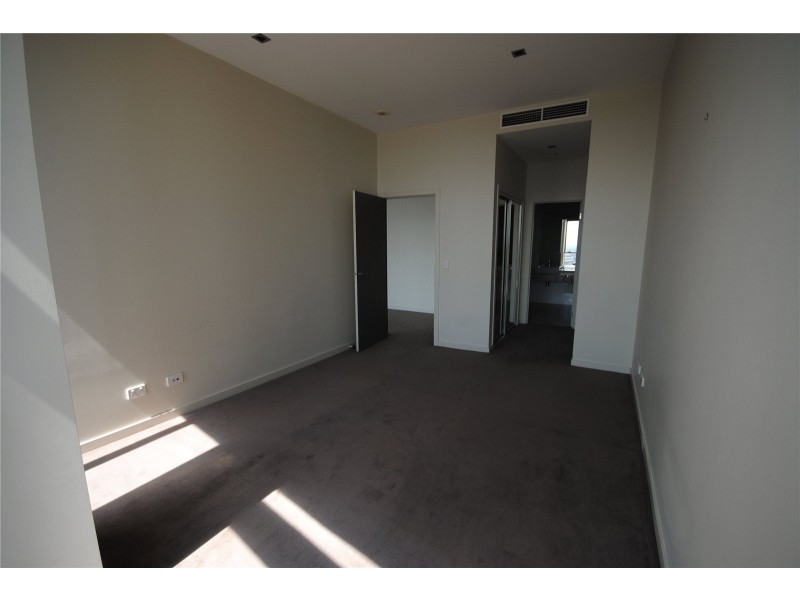 4101/100 Harbour Esplanade, Docklands VIC 3008