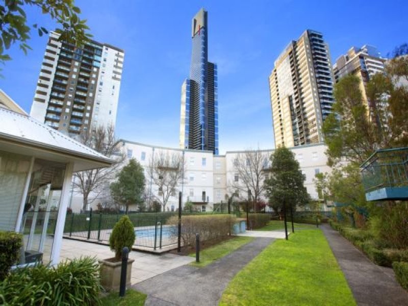 REF 11297/51 Kavanagh Street, Southbank VIC 3006