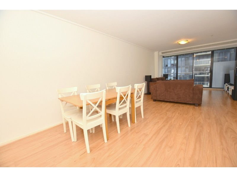 REF 12072D/183 City Road, Southbank VIC 3006