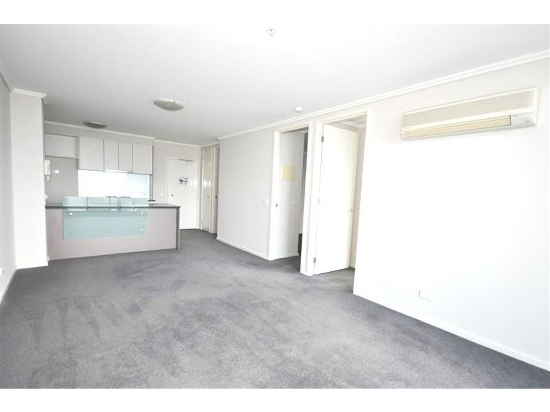 REF 120176/88 Kavanagh Street, Southbank VIC 3006