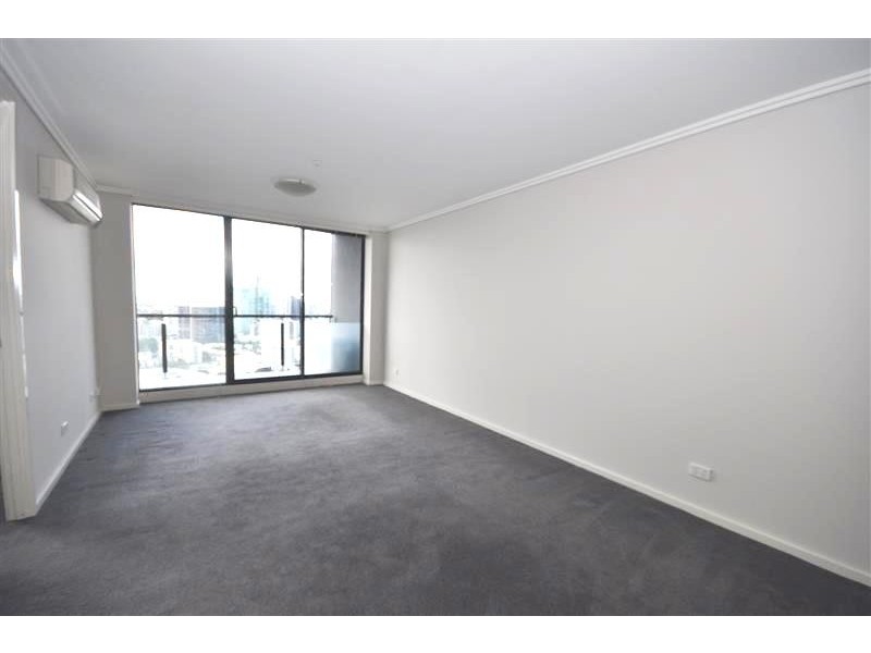REF 120176/88 Kavanagh Street, Southbank VIC 3006