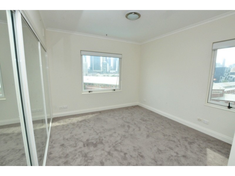REF 120166/8 Wells Street, Southbank VIC 3006