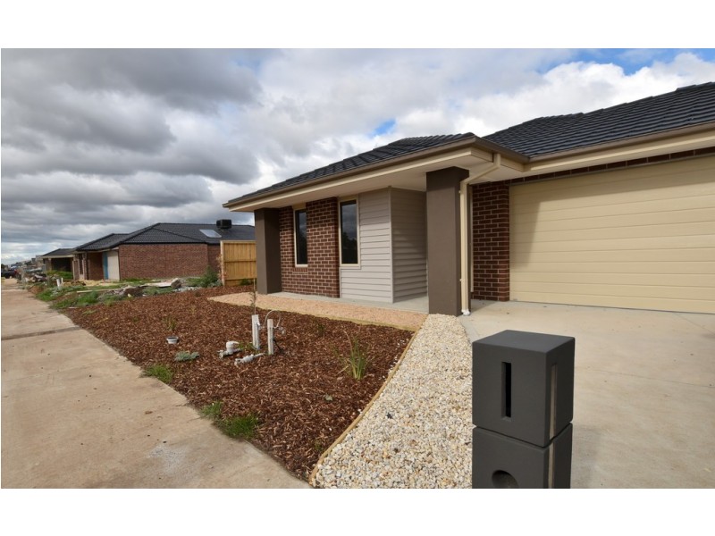 245 Blackforest Road, Werribee VIC 3030