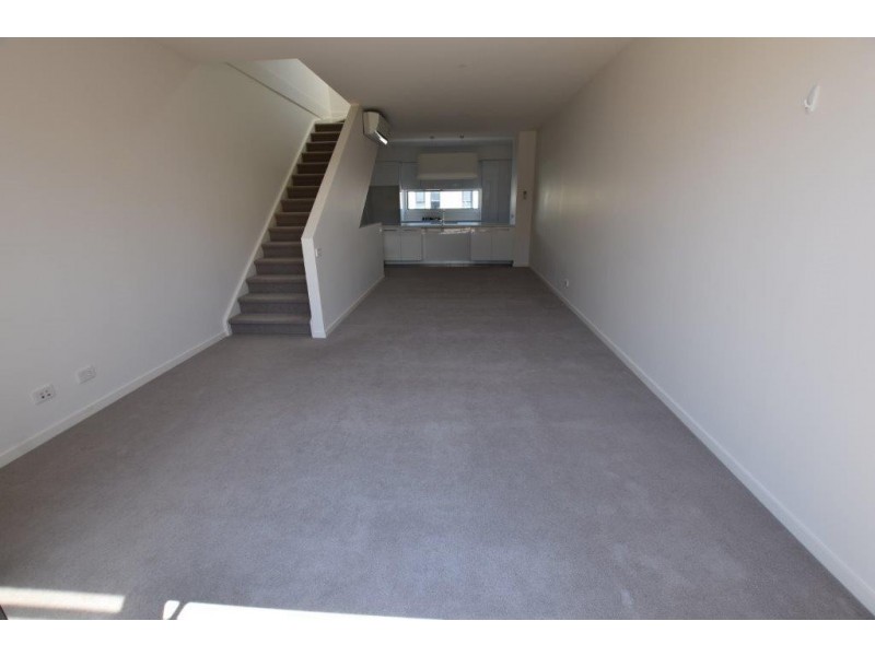 74 Central Park Walk, Cheltenham VIC 3192