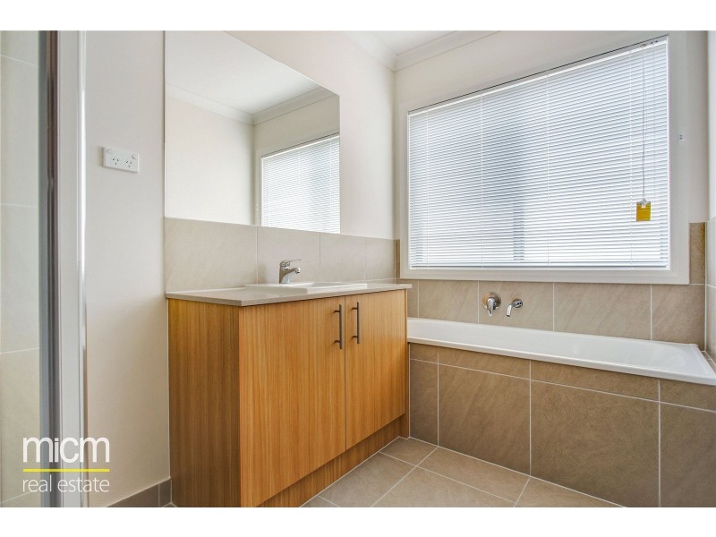 13 Pascolo Way, Wyndham Vale VIC 3024